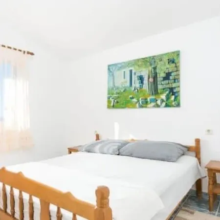 Beachfront Sevid, Baricevic Appartement *